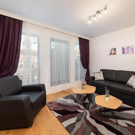 Smart Apartament