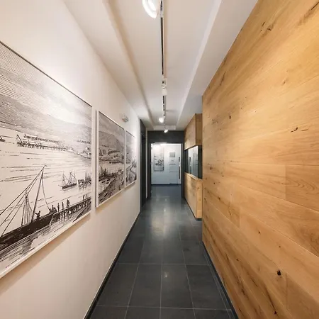 Smart Apartment *