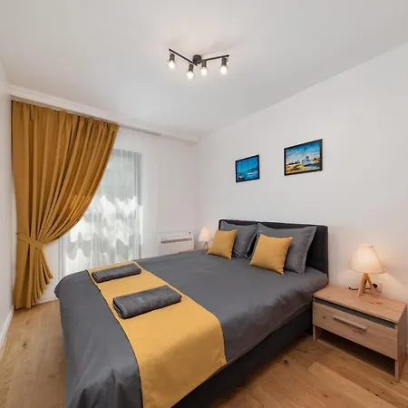 Smart Apartment *